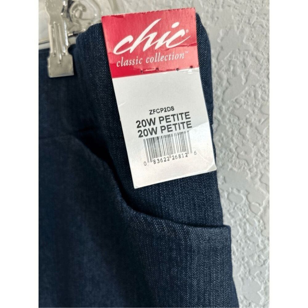 Chic women’s stretch pants size 20w P length 39” waist 20”, inseam 29” blue jean